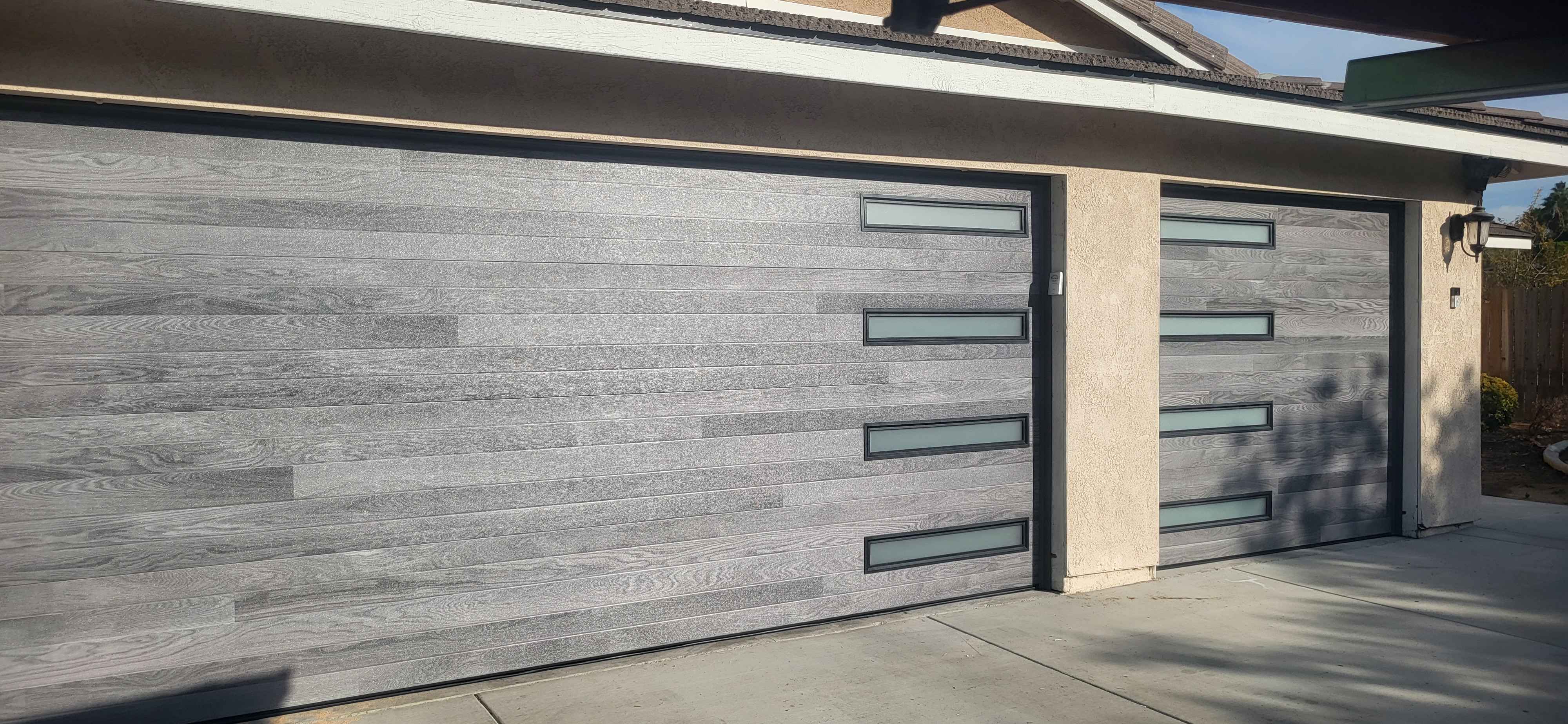 Mosaic Window Garage Door